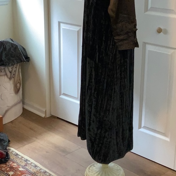 EXOTIC- M/L Black and Brown Velvet Maxi Dress w/ Matching Velvet Pants - Picture 8 of 16